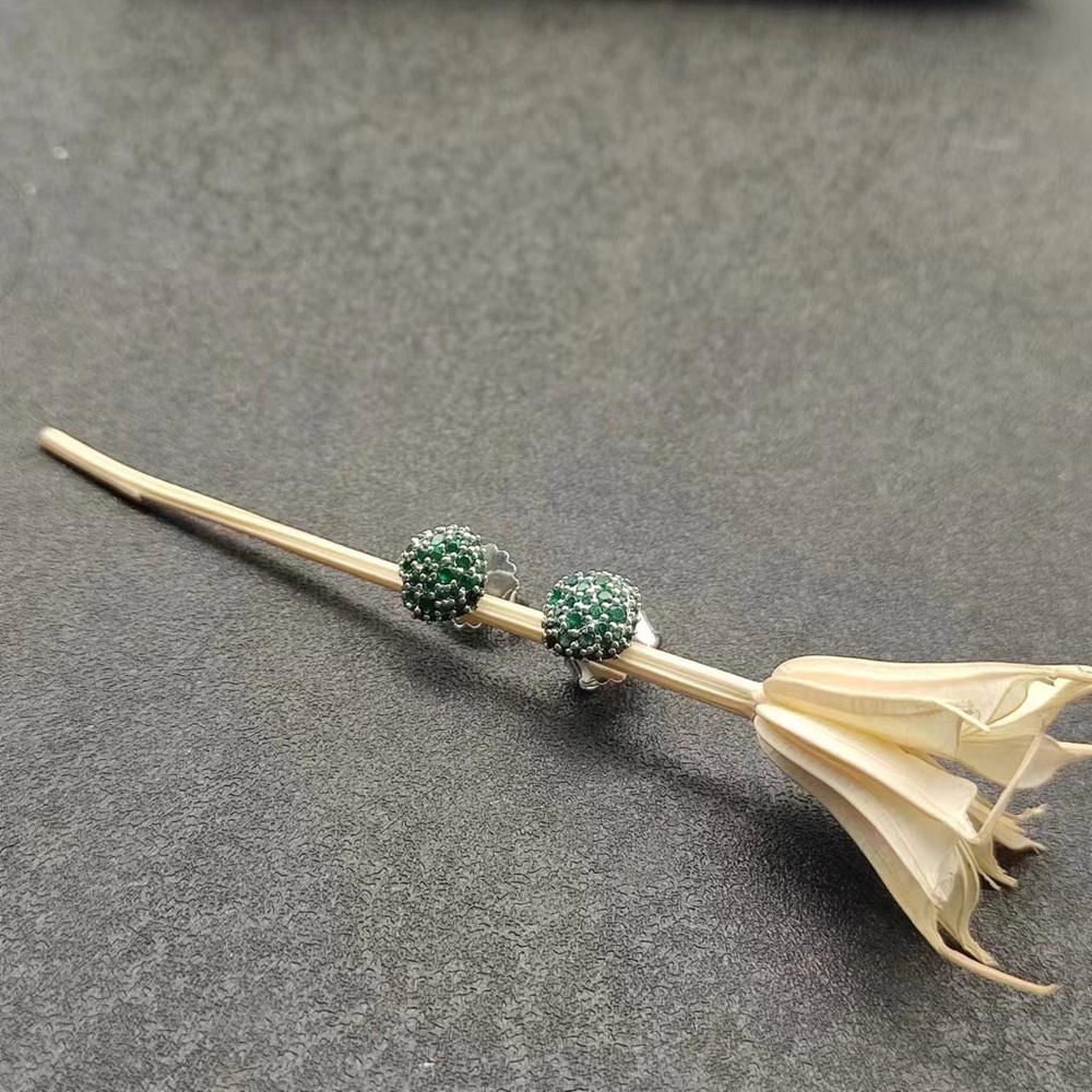 David Yurman Green Diamond Stud Earrings - Picture 7 of 7